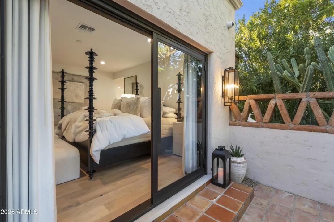 Real Estate Picture 44