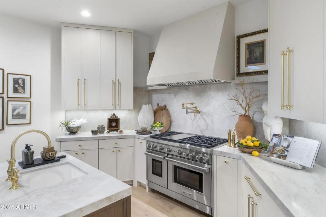 Real Estate Picture 53