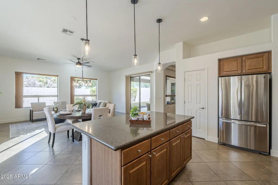 Real Estate Picture 15