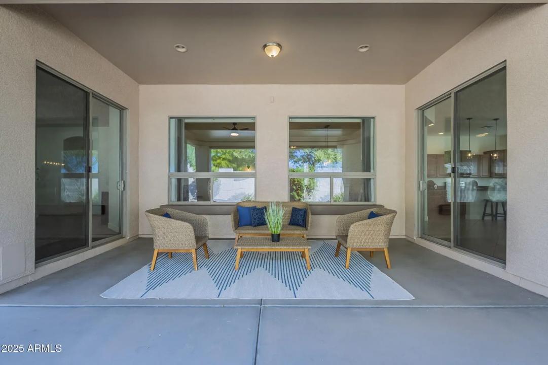 Real Estate Picture 43