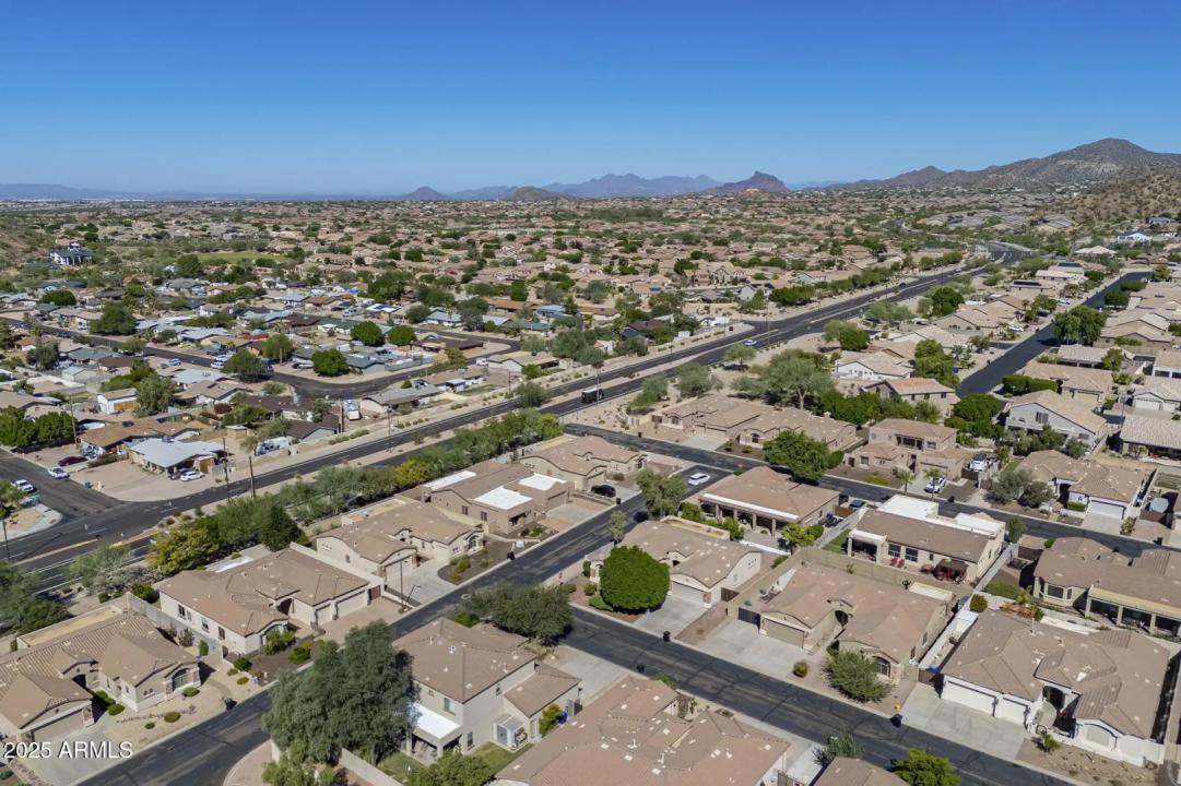Real Estate Picture 48