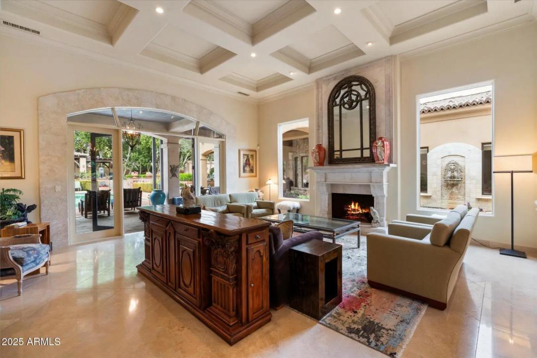 Real Estate Picture 13