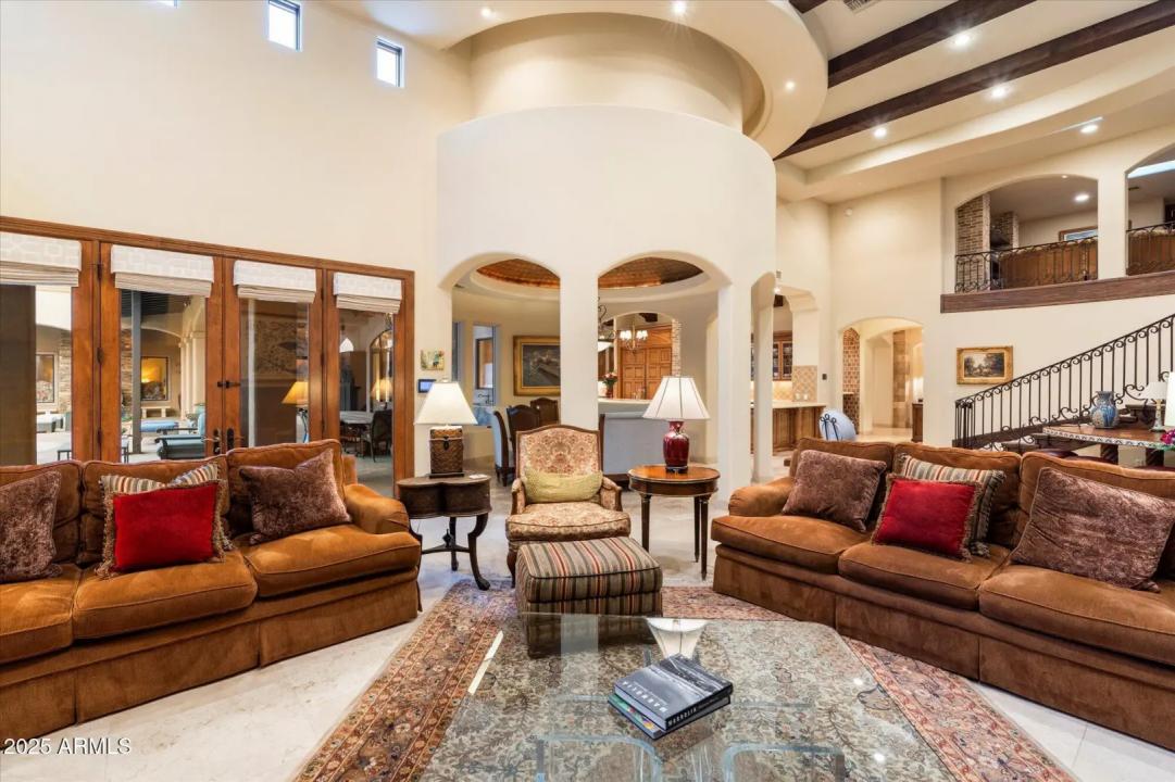 Real Estate Picture 25