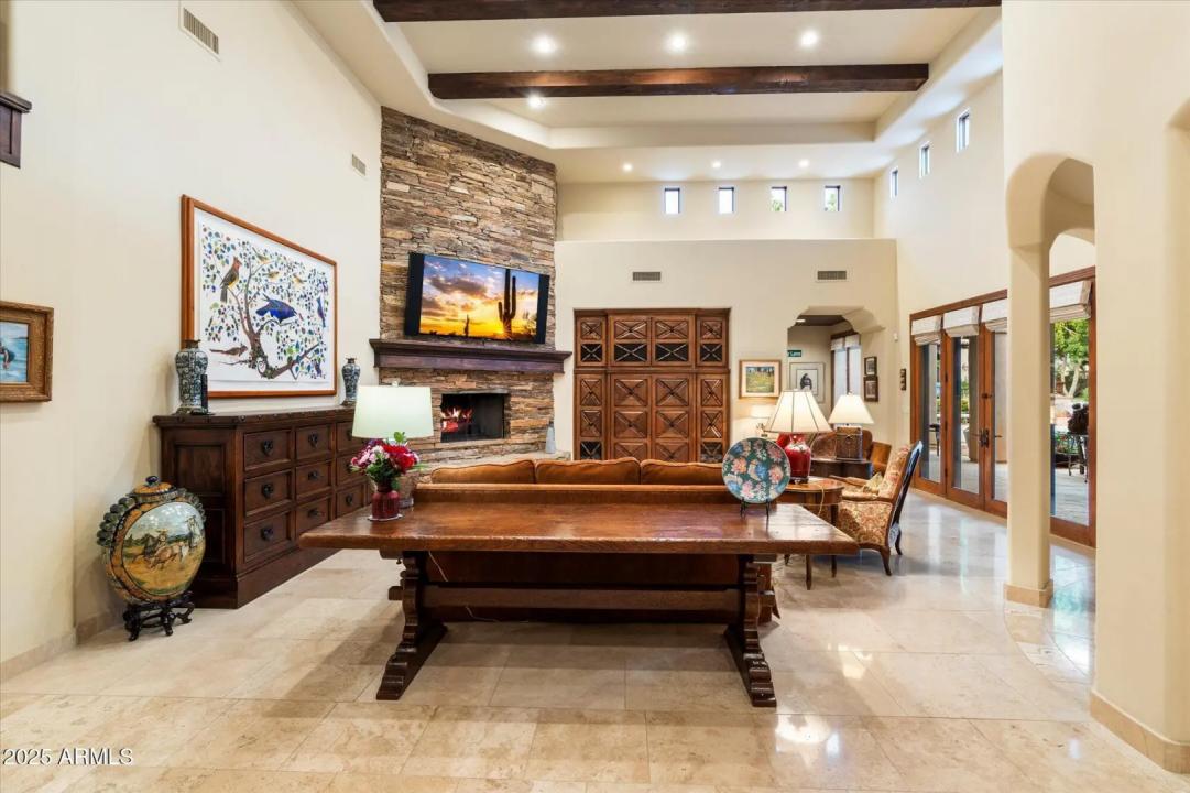 Real Estate Picture 26