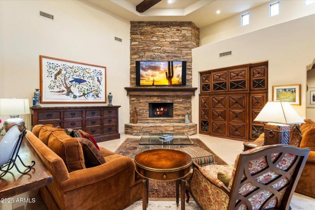Real Estate Picture 27