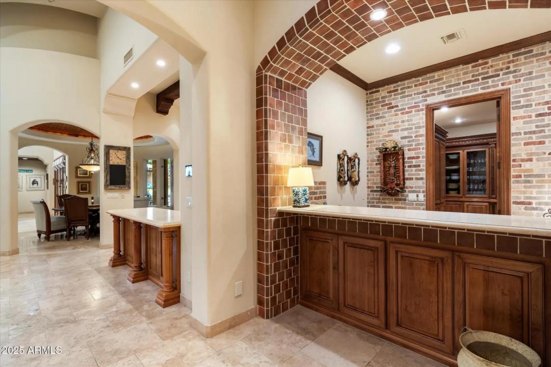 Real Estate Picture 35