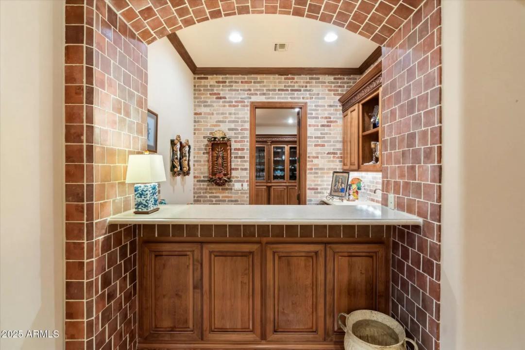 Real Estate Picture 36