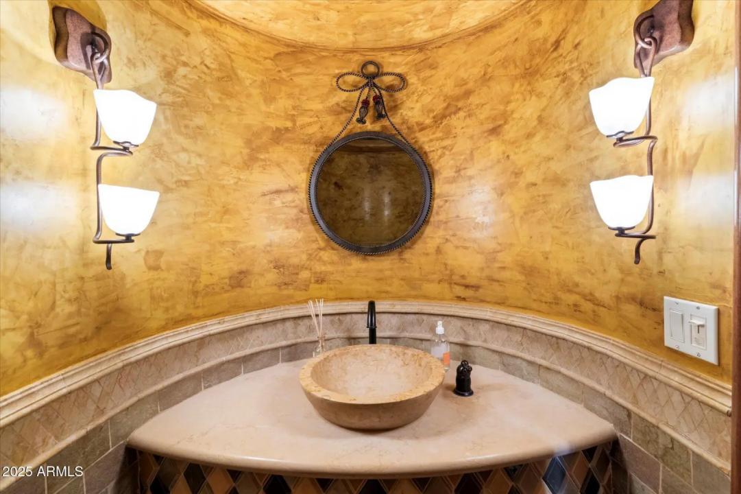 Real Estate Picture 38