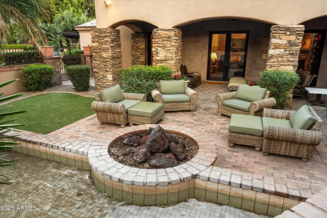 Real Estate Picture 44