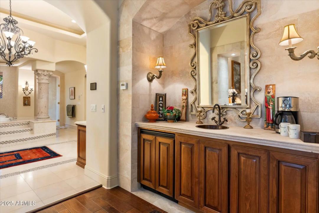 Real Estate Picture 50