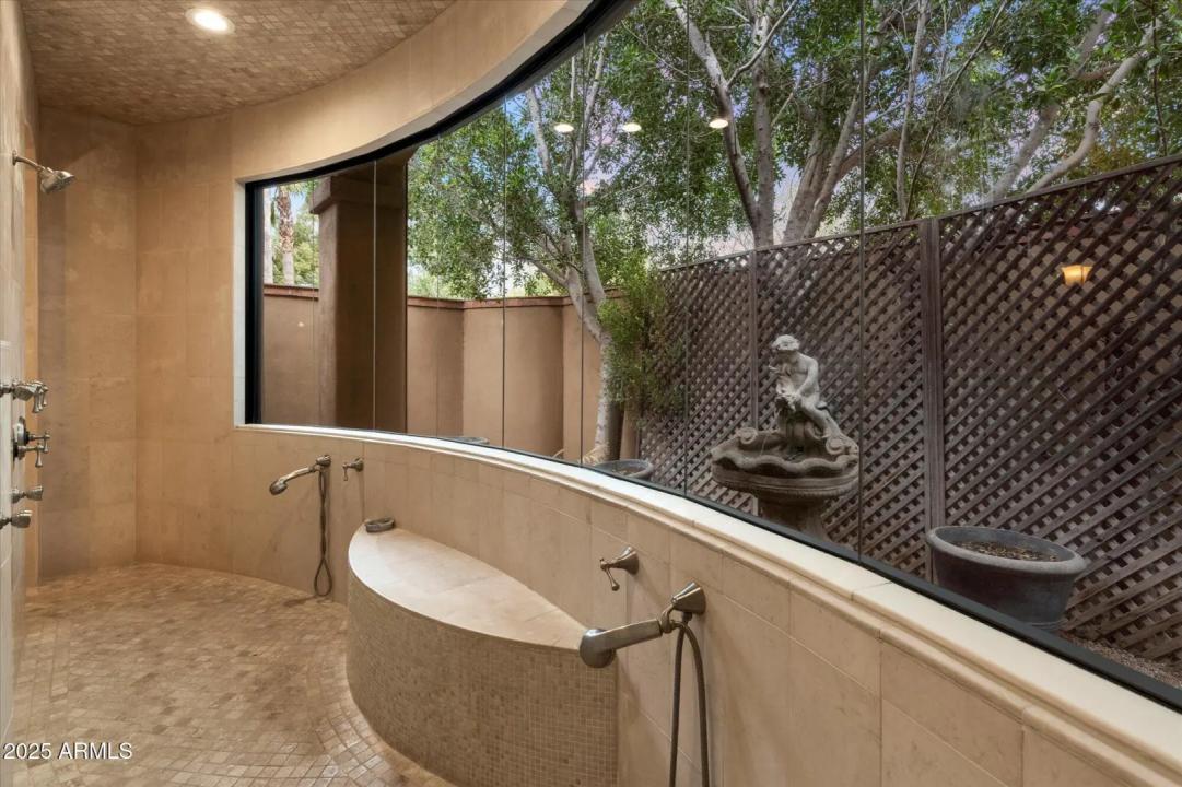 Real Estate Picture 53
