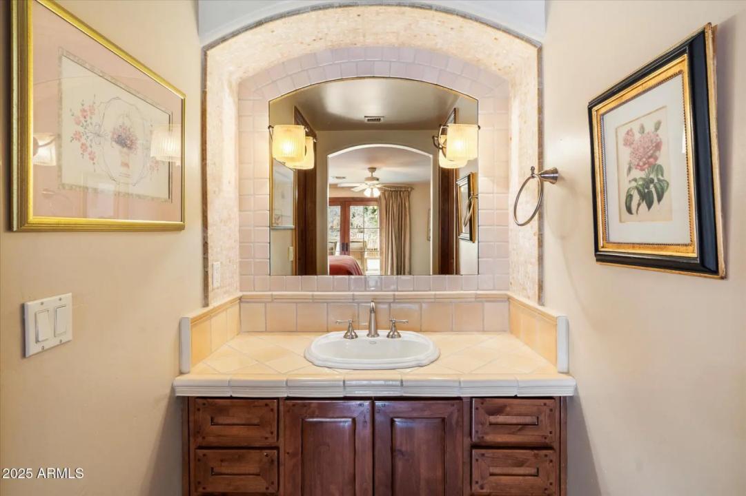 Real Estate Picture 72