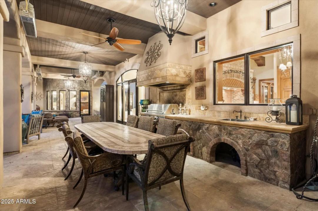 Real Estate Picture 86