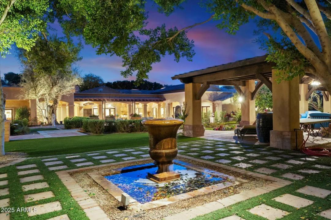 Real Estate Picture 92