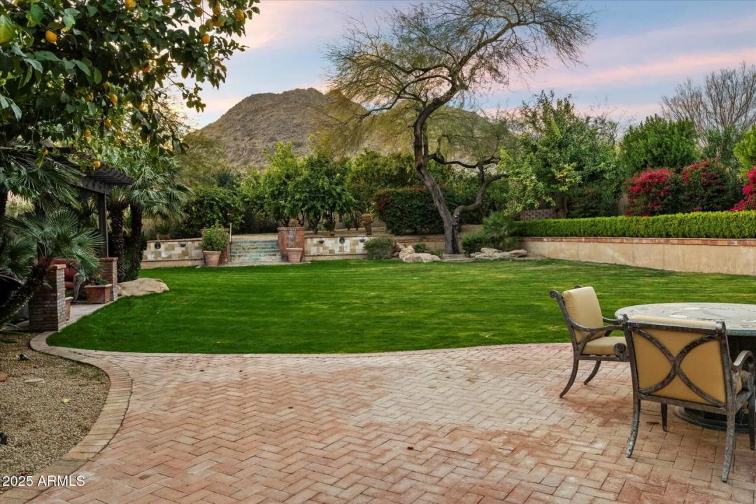 Real Estate Picture 99