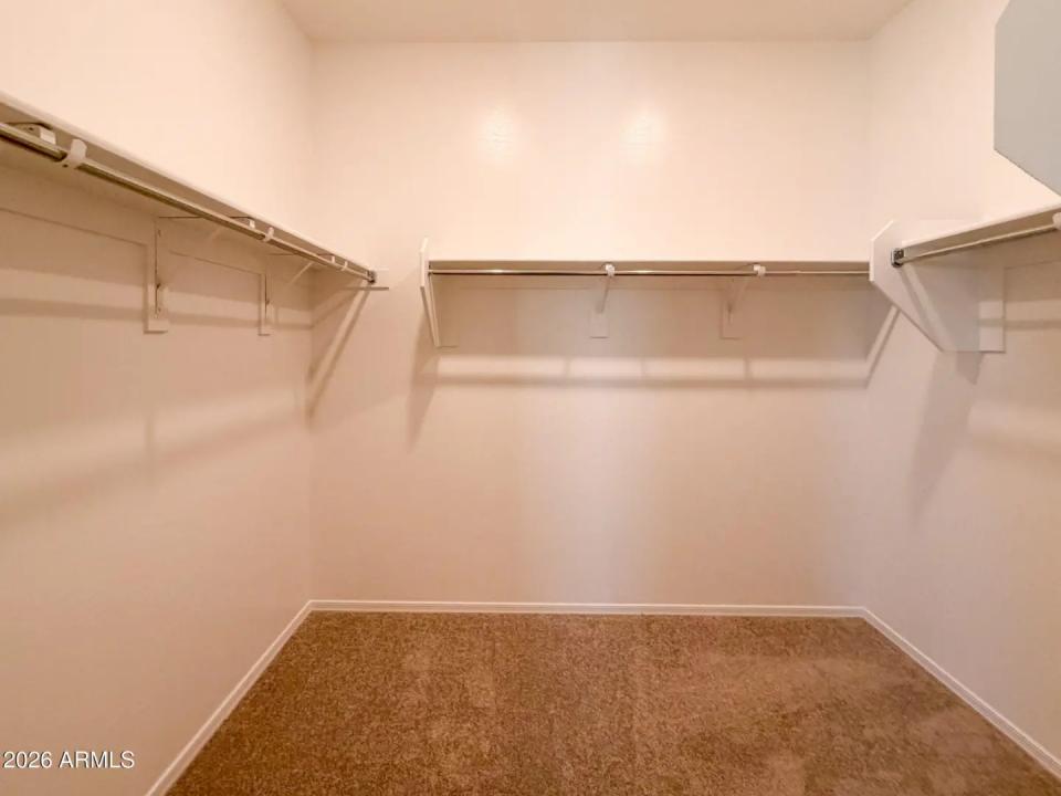 Real Estate Picture 18