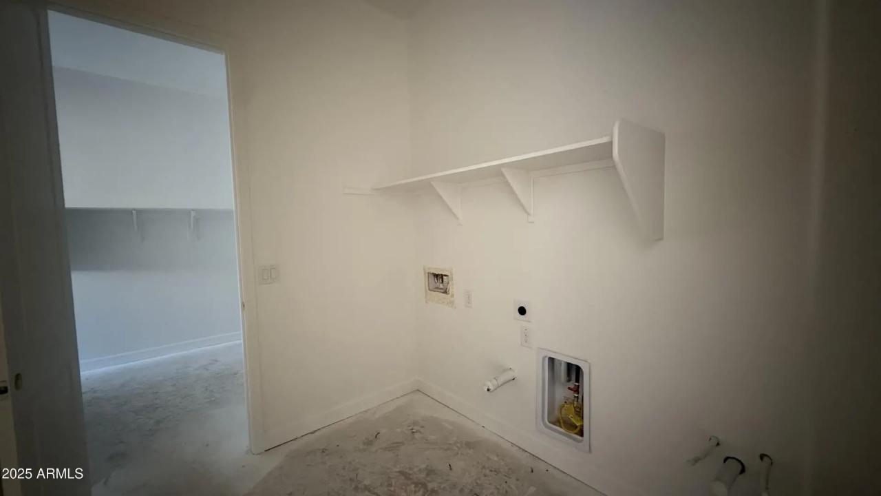 Real Estate Picture 20