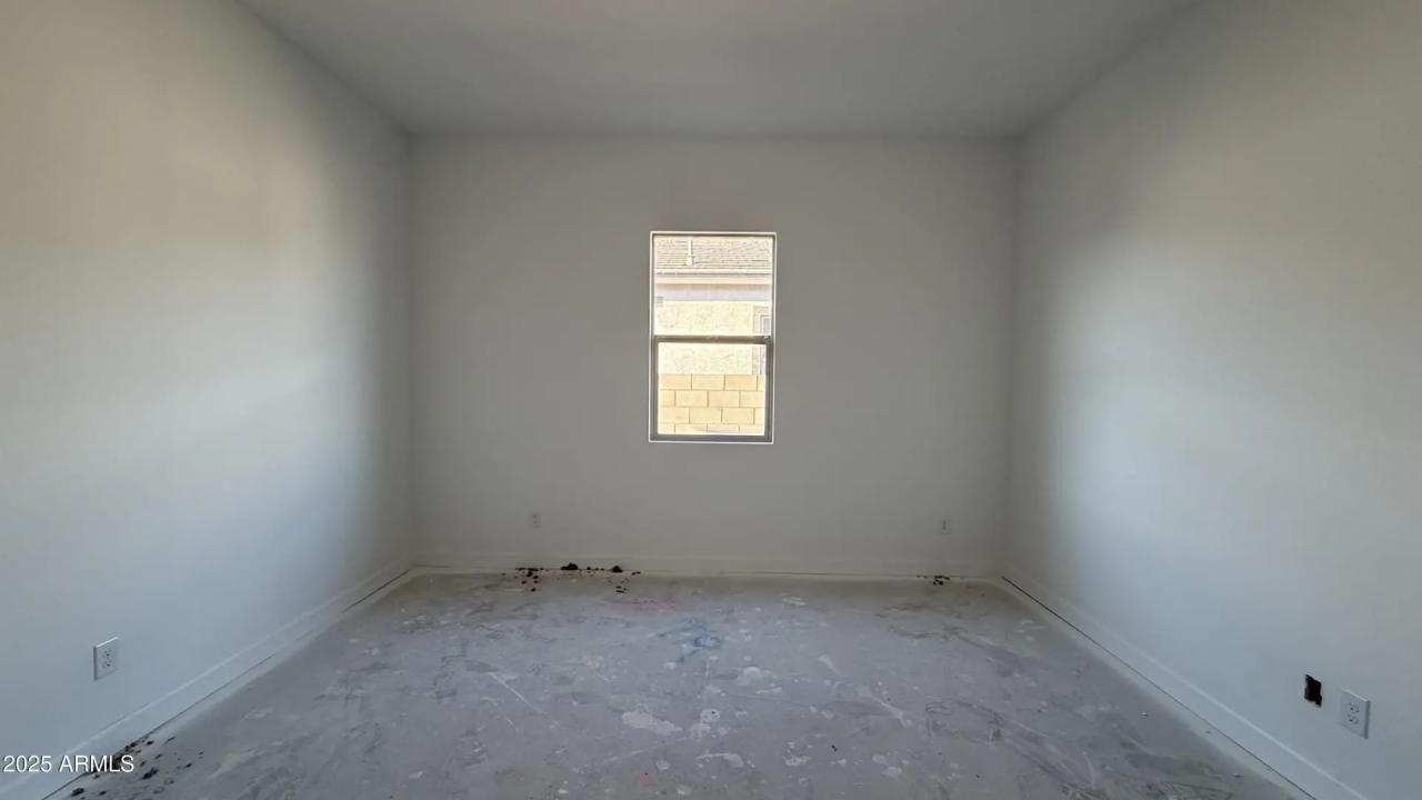 Real Estate Picture 21