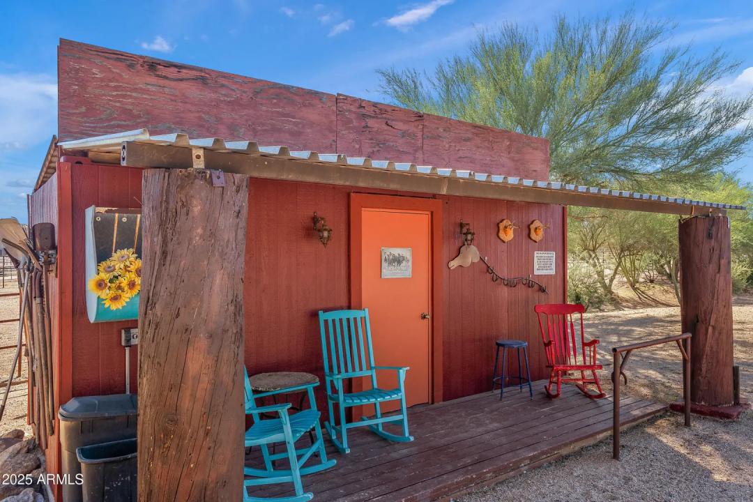 Real Estate Picture 34