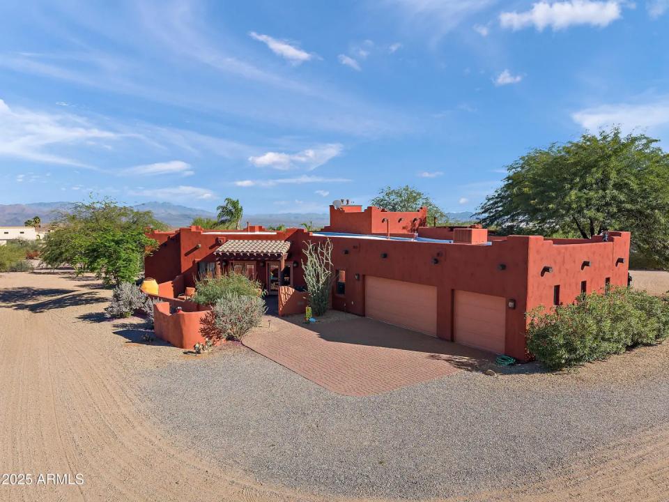 Real Estate Picture 45