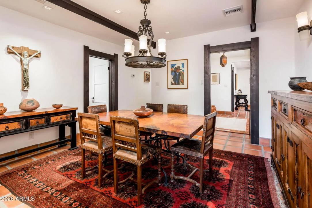 Real Estate Picture 15