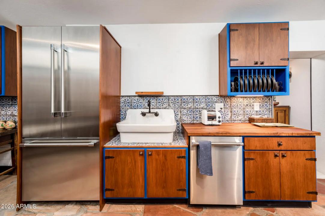 Real Estate Picture 20