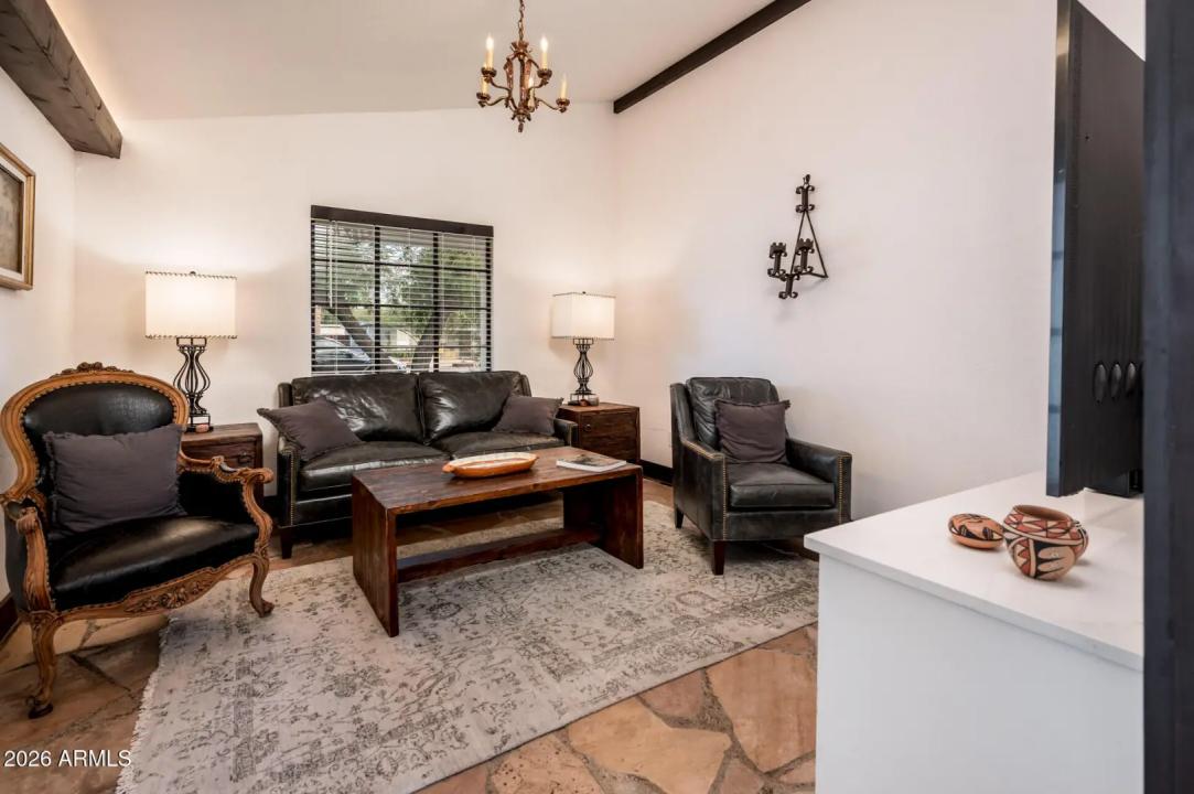 Real Estate Picture 29