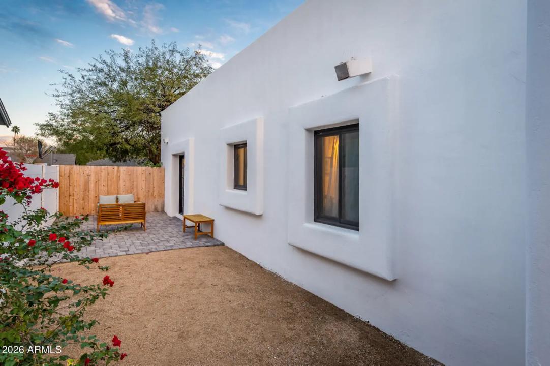 Real Estate Picture 39