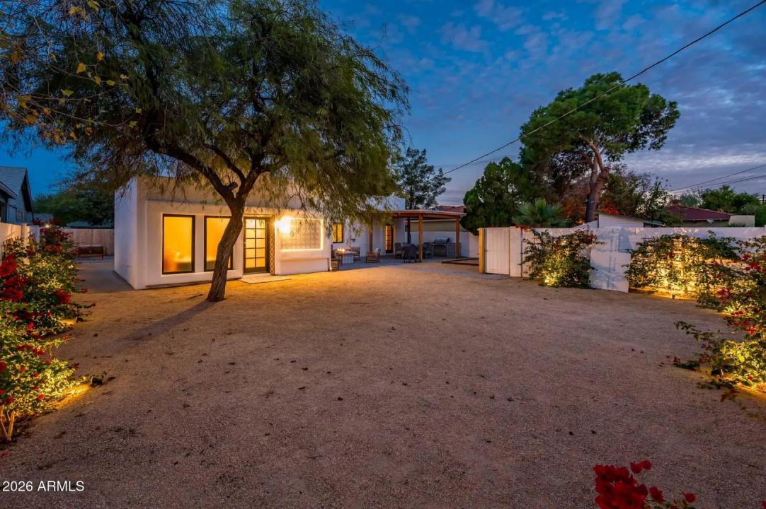 Real Estate Picture 42