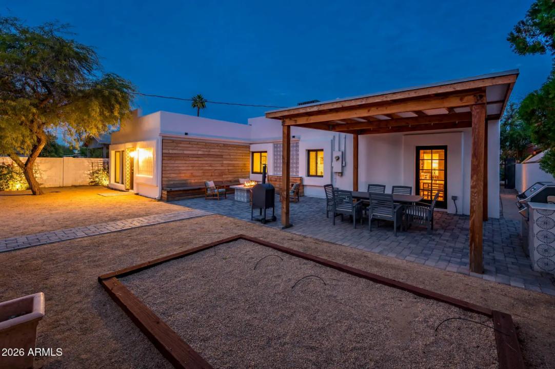 Real Estate Picture 43