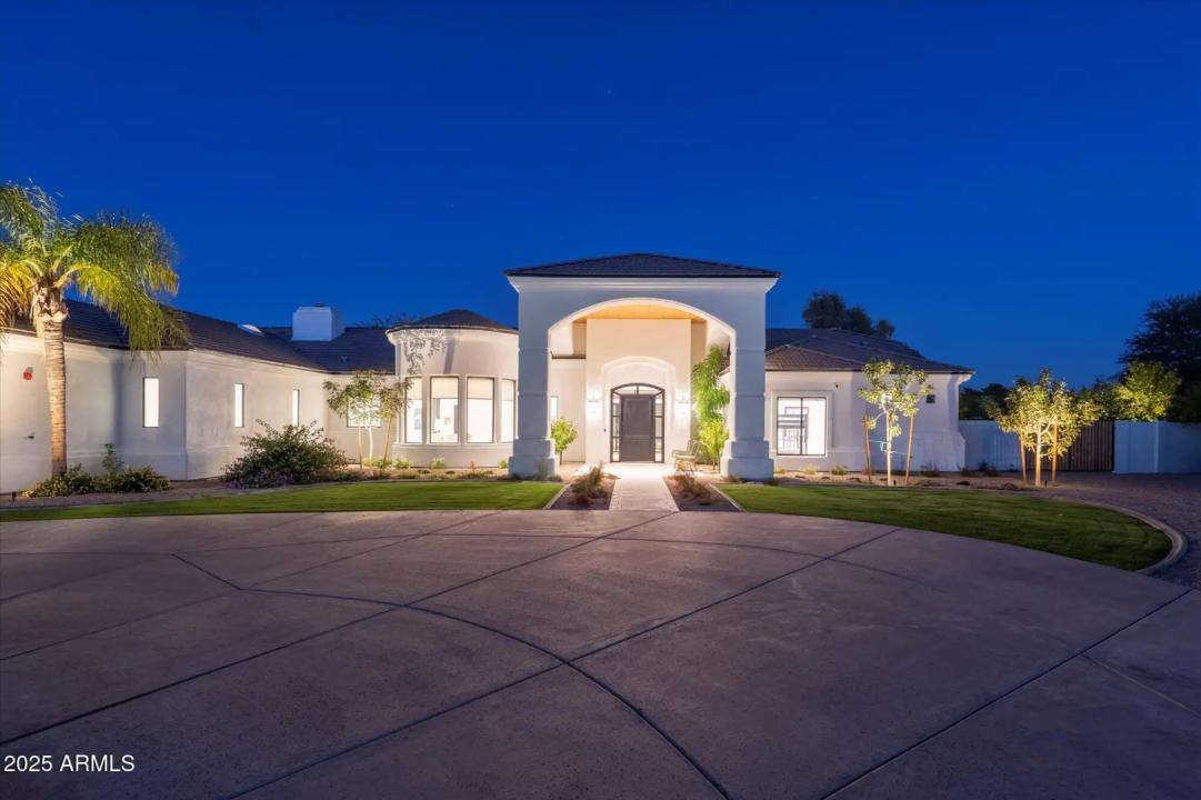 Real Estate Picture 2