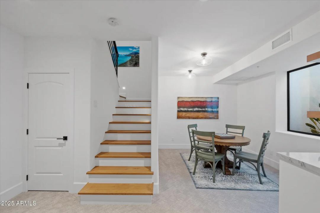 Real Estate Picture 31