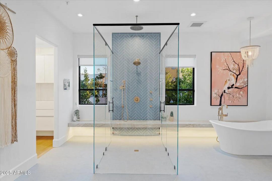 Real Estate Picture 41
