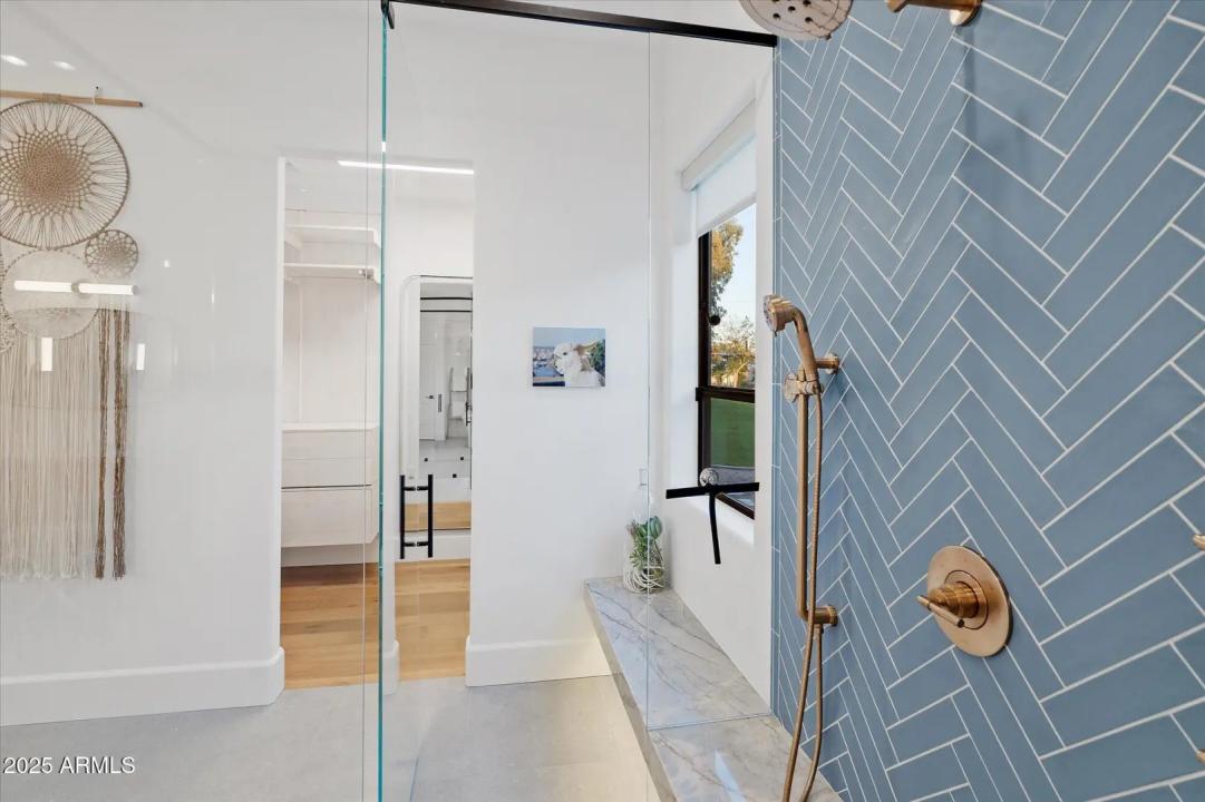 Real Estate Picture 46