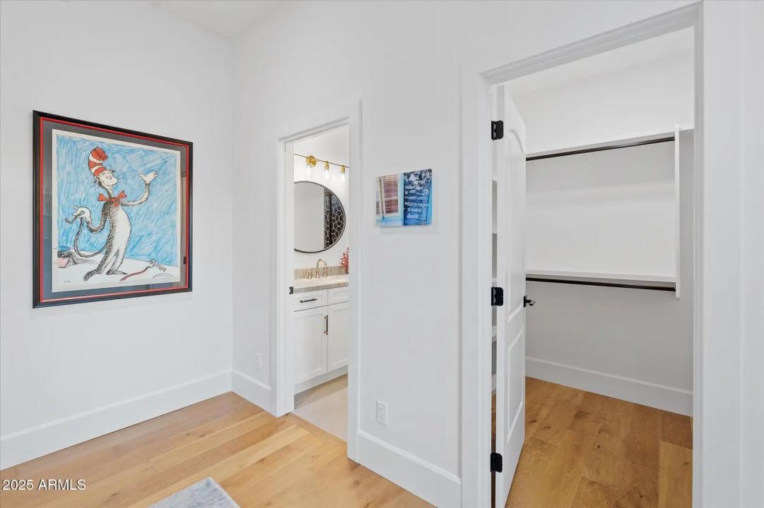 Real Estate Picture 52