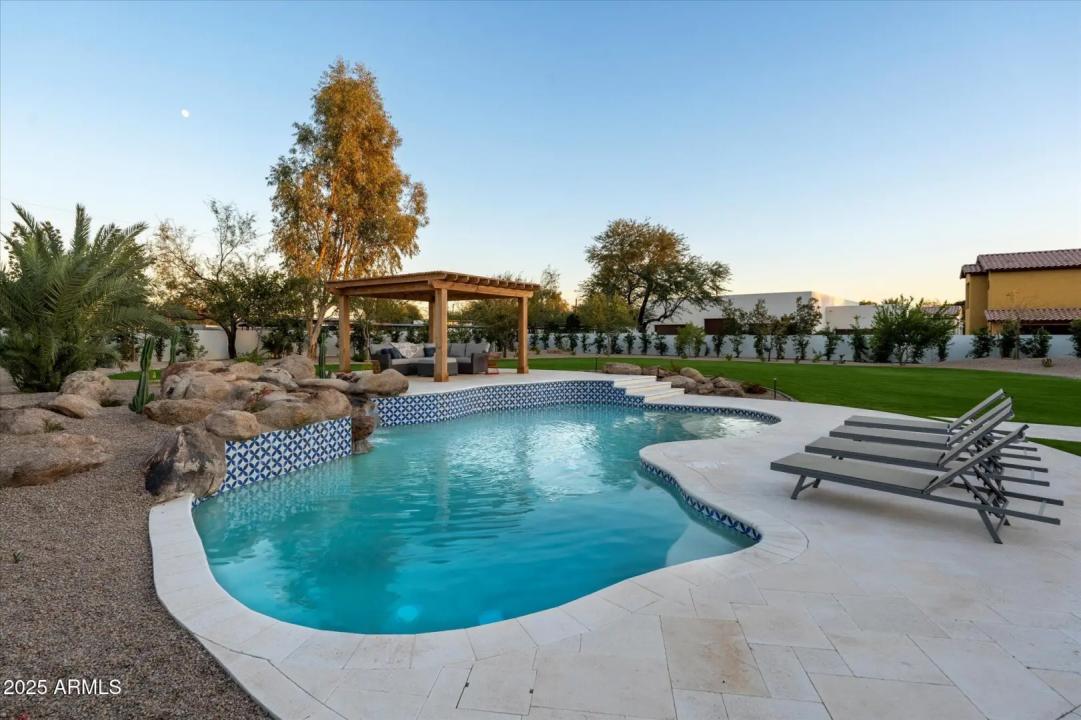 Real Estate Picture 67