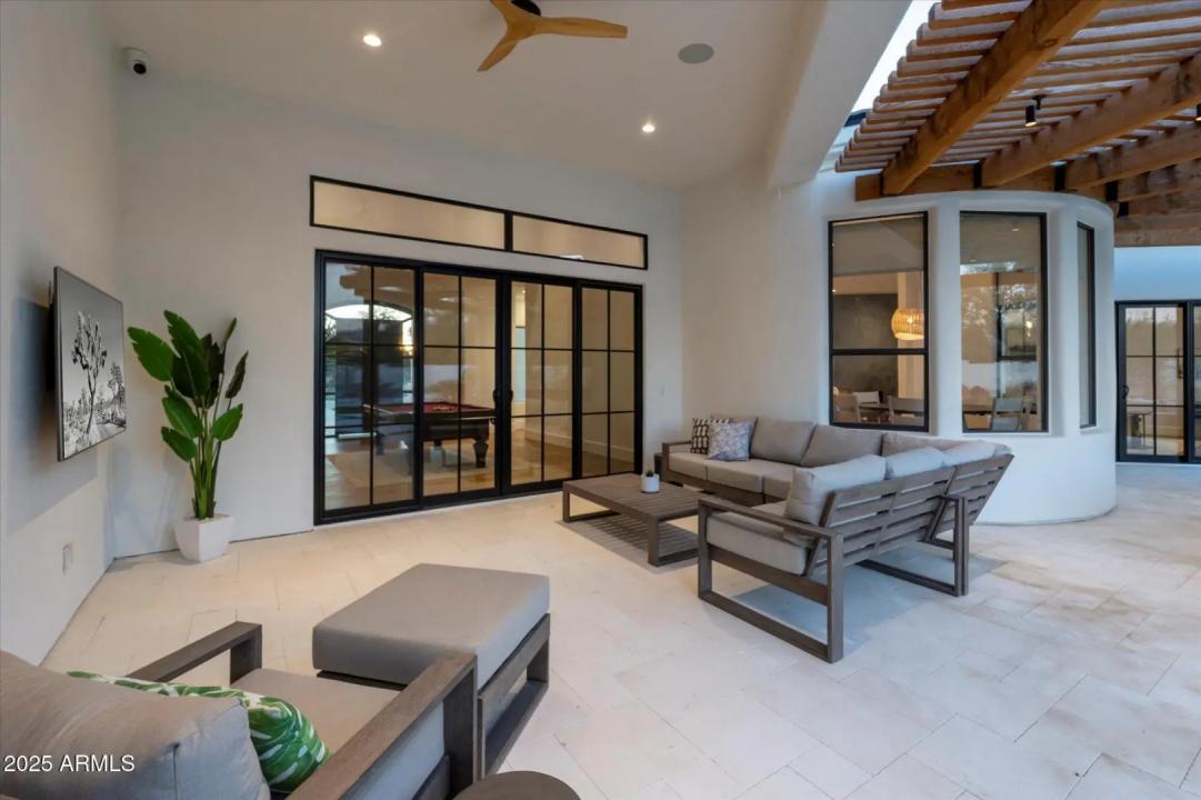 Real Estate Picture 70