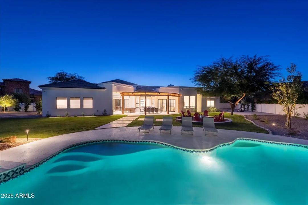 Real Estate Picture 75