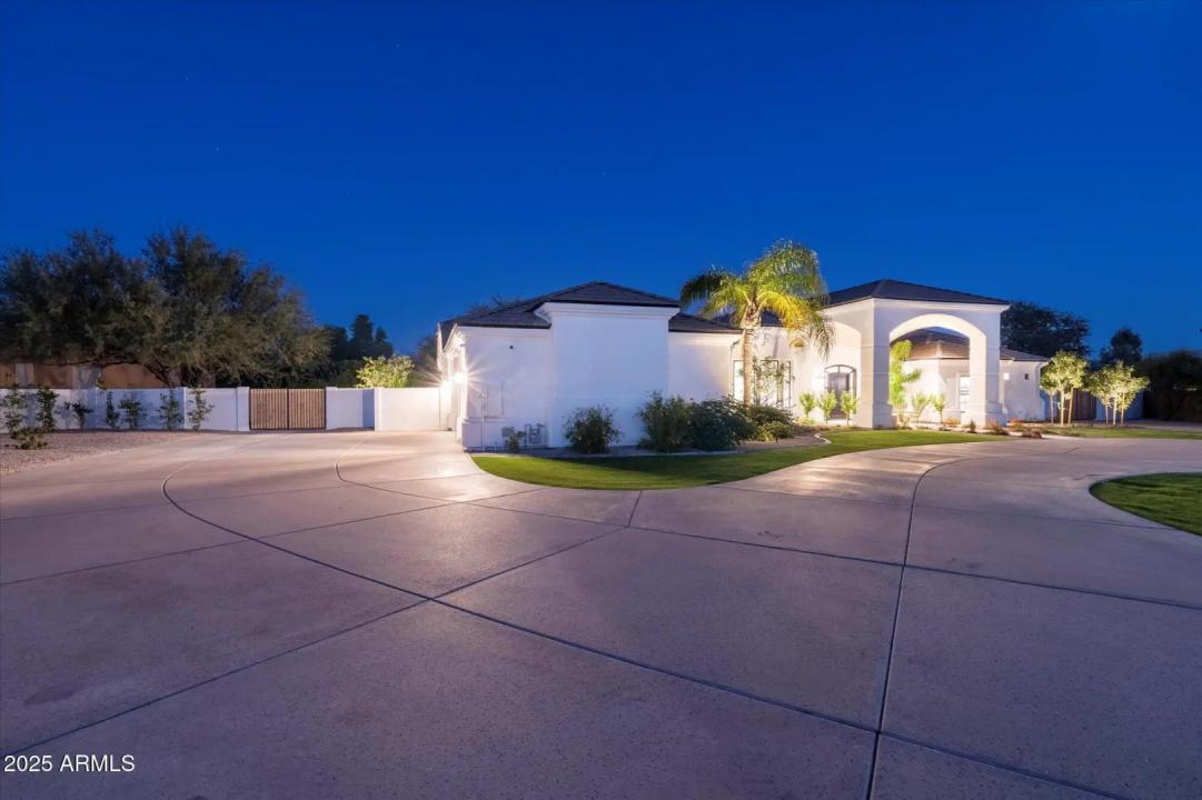 Real Estate Picture 82