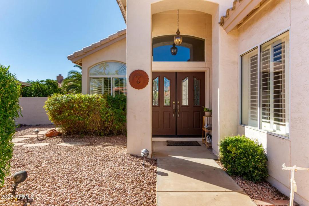 Real Estate Picture 6