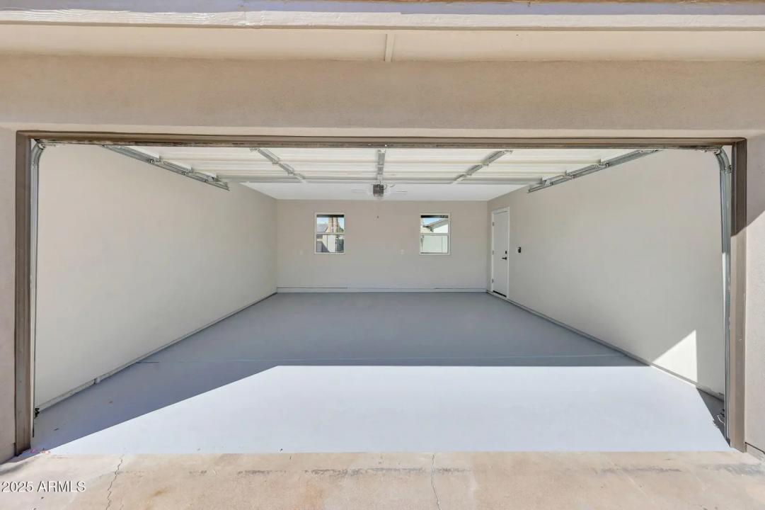 Real Estate Picture 33