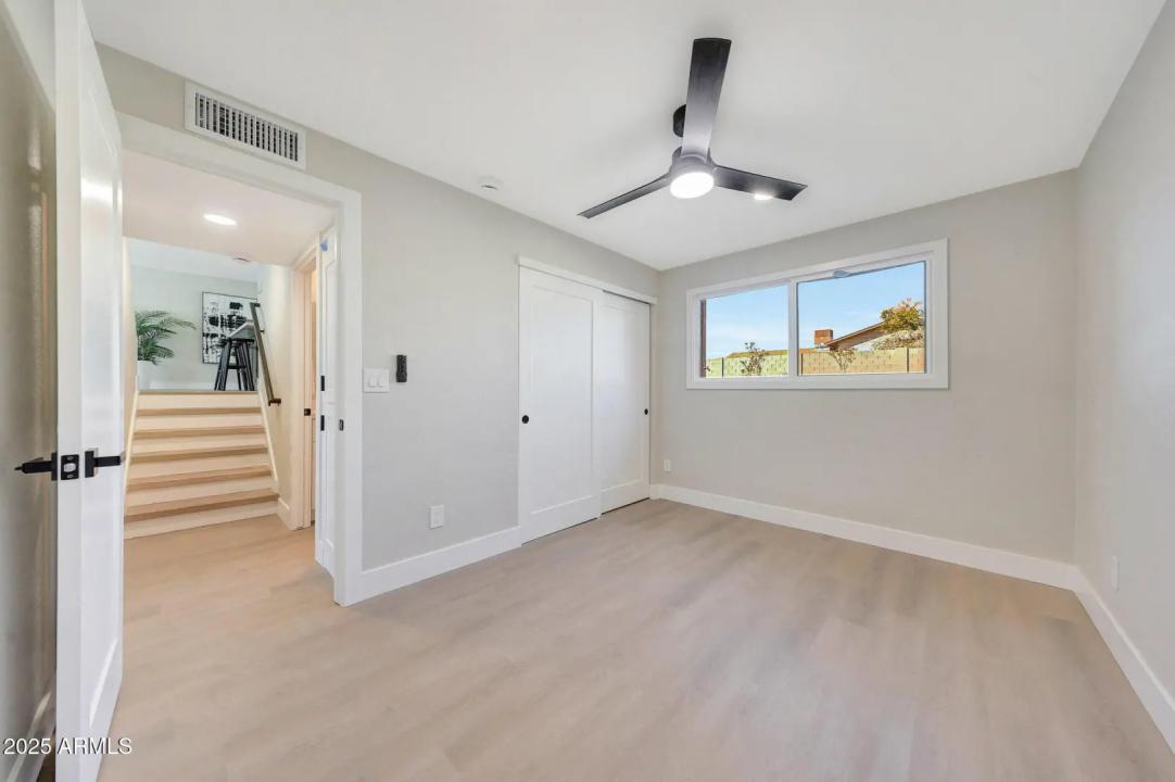 Real Estate Picture 28