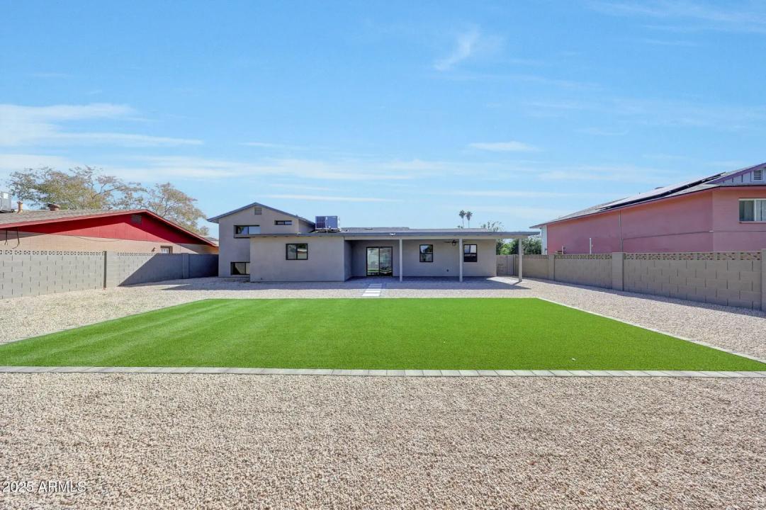 Real Estate Picture 39