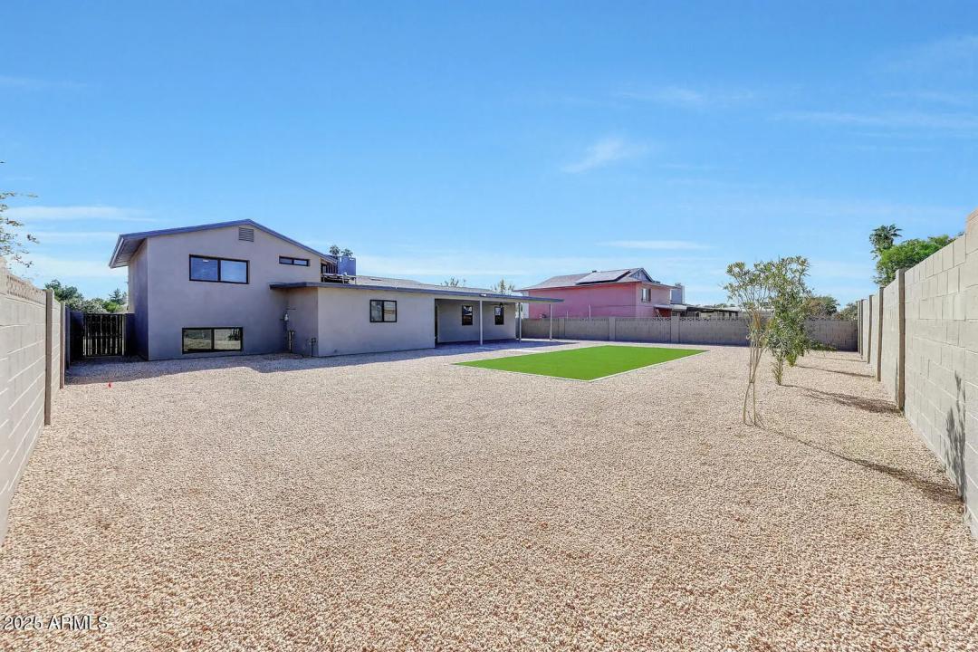 Real Estate Picture 40