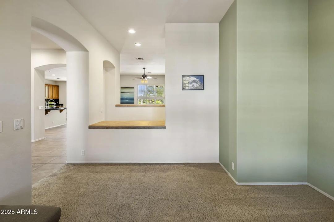 Real Estate Picture 16