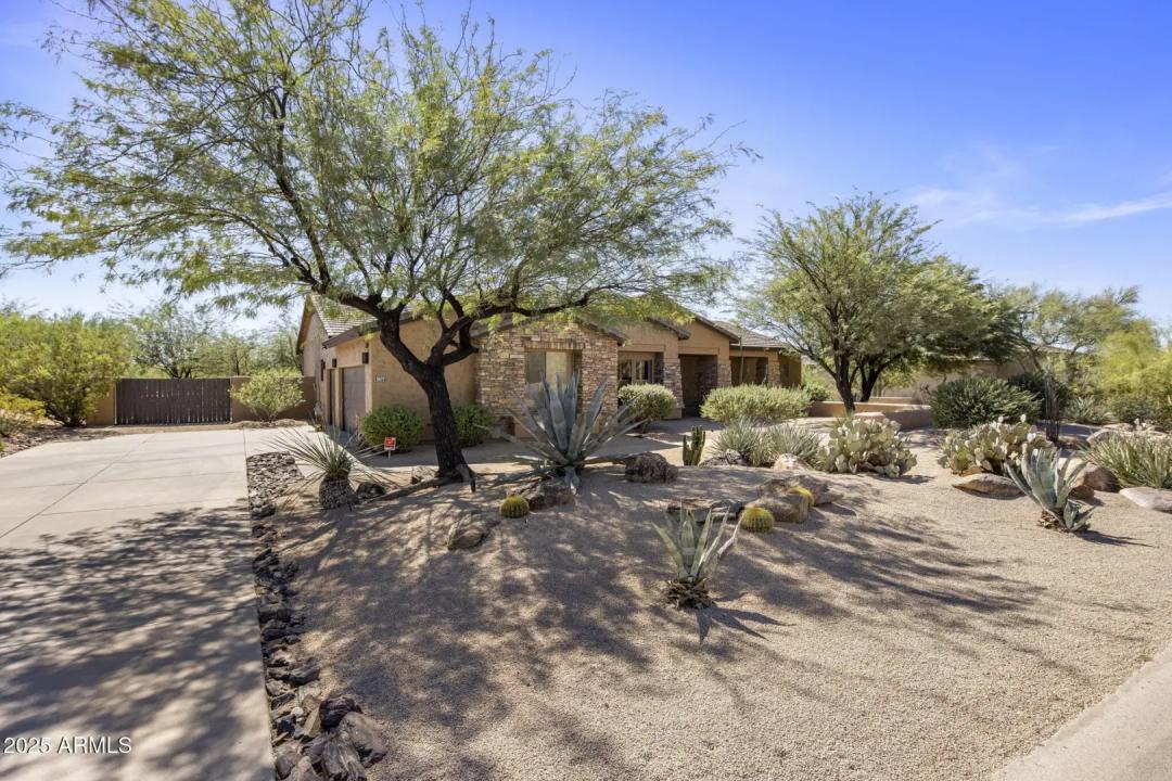 Real Estate Picture 33