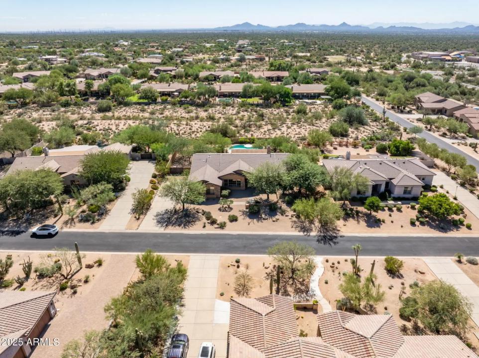 Real Estate Picture 38