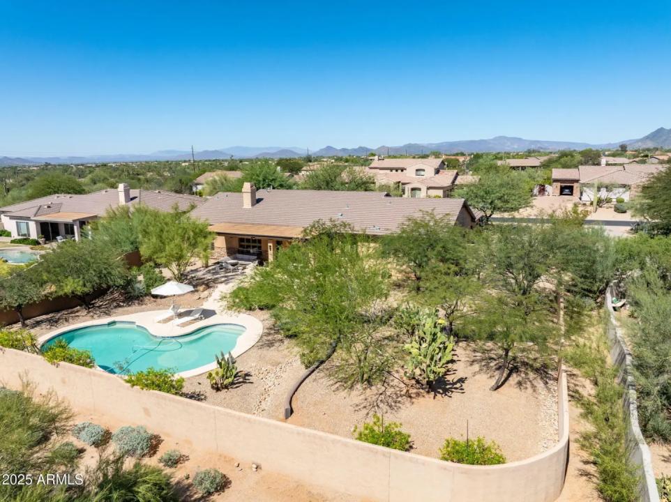 Real Estate Picture 46