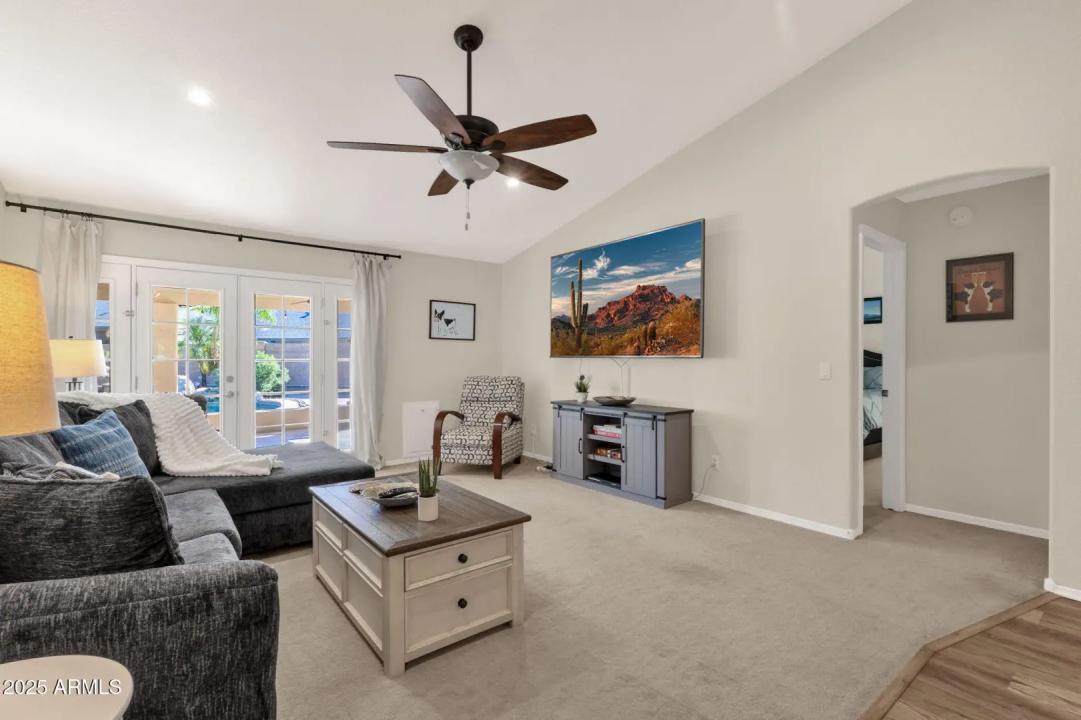 Real Estate Picture 27