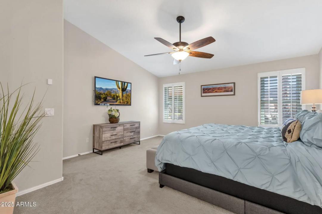 Real Estate Picture 29
